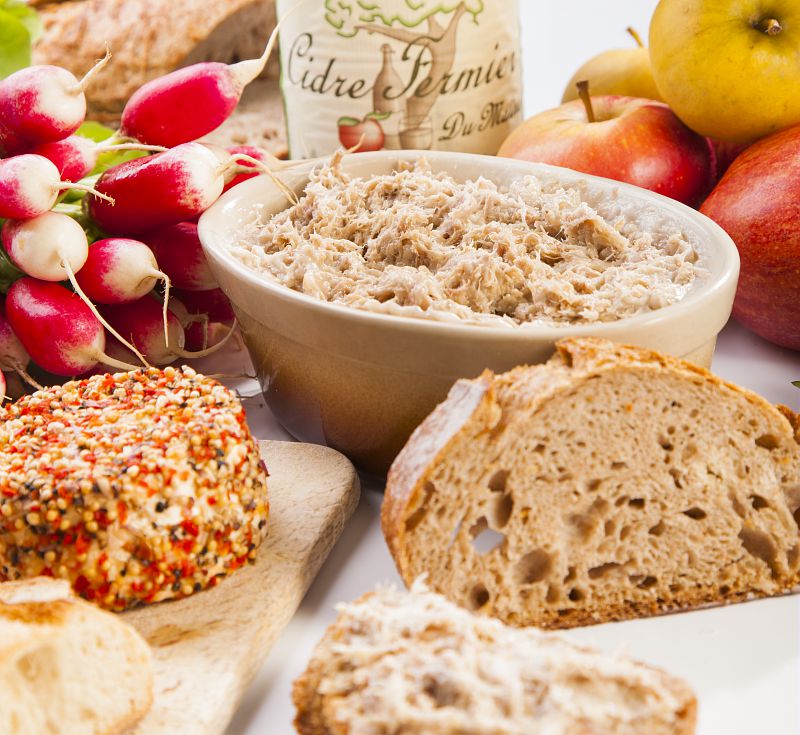 découvrez le circuit gastronomique au mans, une expérience culinaire unique qui vous fait explorer les délices locaux et les spécialités du terroir. savourez des plats irrésistibles dans des restaurants authentiques, tout en vous immergeant dans la richesse des traditions gastronomiques de la région. parfait pour les gourmets et les curieux!